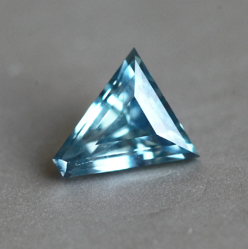 Luxury Handcrafted Jewelry For Elegant Looks Loose 0.60 Ct Triangle Light Blue Montana Sapphire