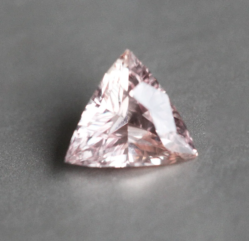 The Ultimate Jewelry Sale – Exclusive Styles At Great Prices Loose 0.75 Ct Triangle Peach Pink Sapphire The Ultimate Jewelry Sale – Exclusive Styles At Great Prices Loose 0.75 Ct Triangle Peach Pink Sapphire