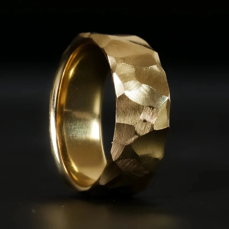 Affordable Glamour – Premium Jewelry For Less Obsidian Solid Gold Ring