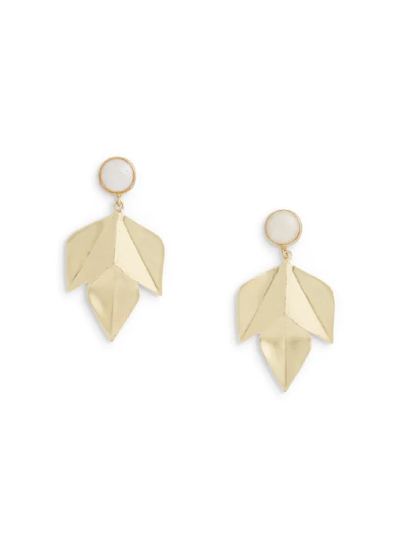 Timeless Jewelry Styles At Wallet-Friendly Prices Isabel Earrings | Pearl